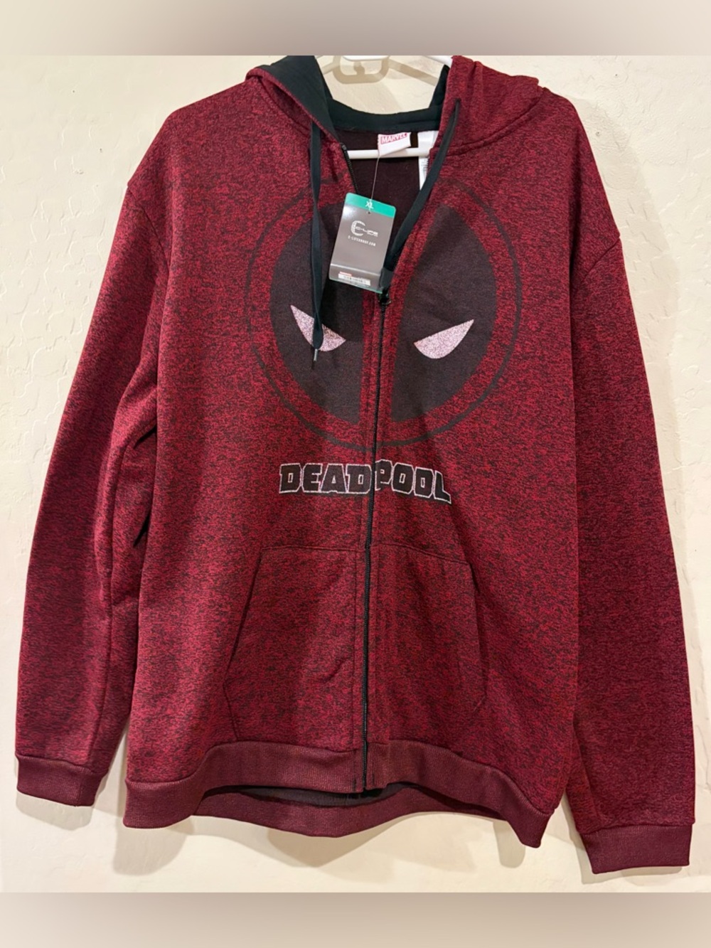 Marvel Deadpool Zip Hoodie Red Black Graphic Comic Sweatshirt NWT-Size XL